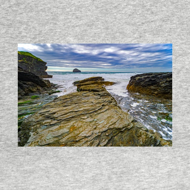 Trebarwith Strand at High Tide, Cornwall by BrianPShaw